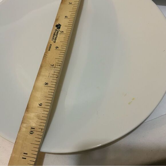 Set Of 4 Denmark Tools For Cooks 10 5/8" Coupe Dinner Plates White Porcelain - Picture 6 of 7